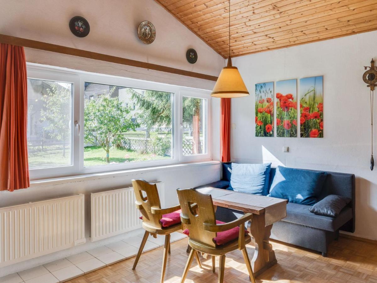 Spacious Chalet In Maishofen Near Forest Luaran gambar