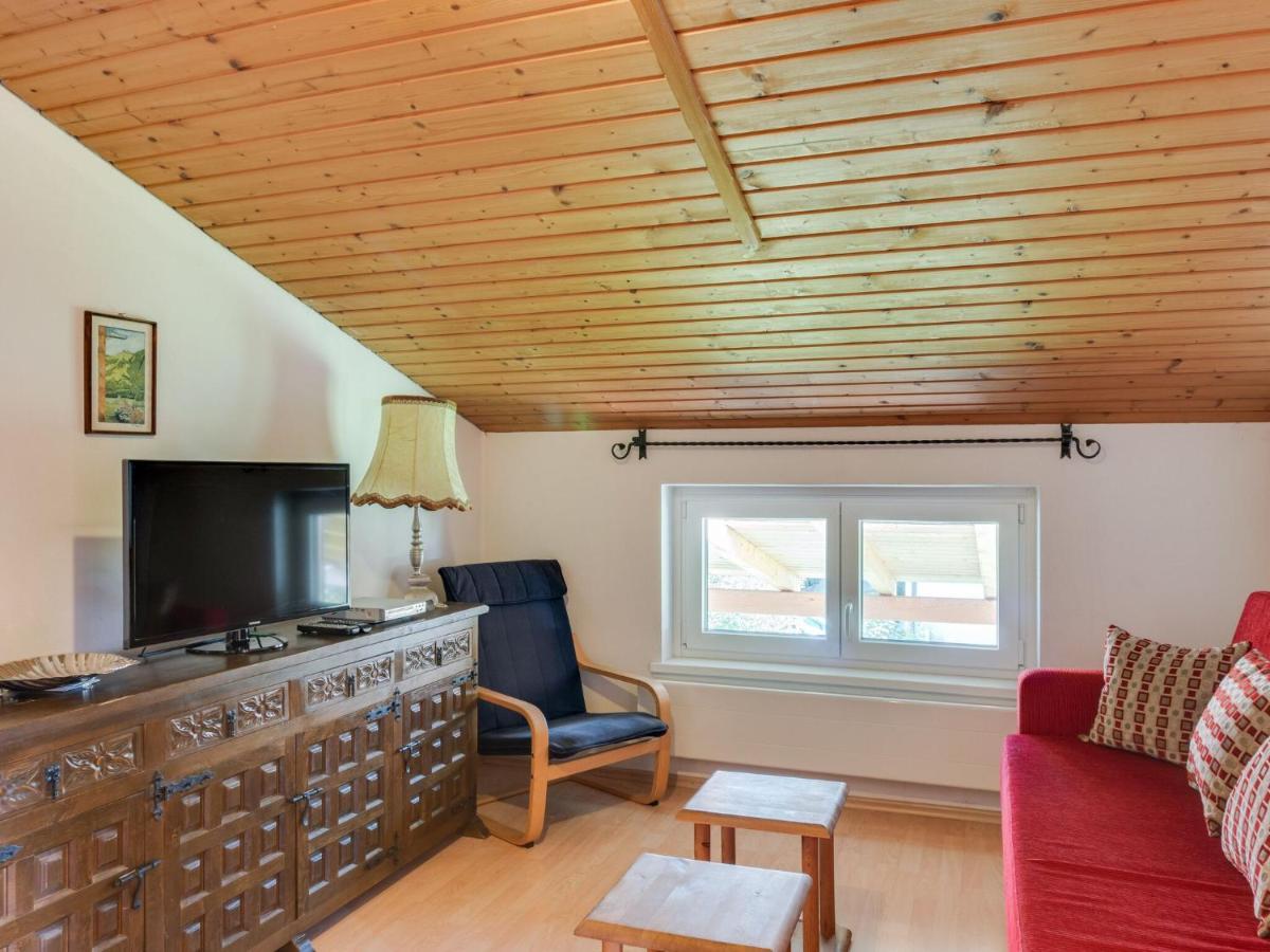 Spacious Chalet In Maishofen Near Forest Luaran gambar