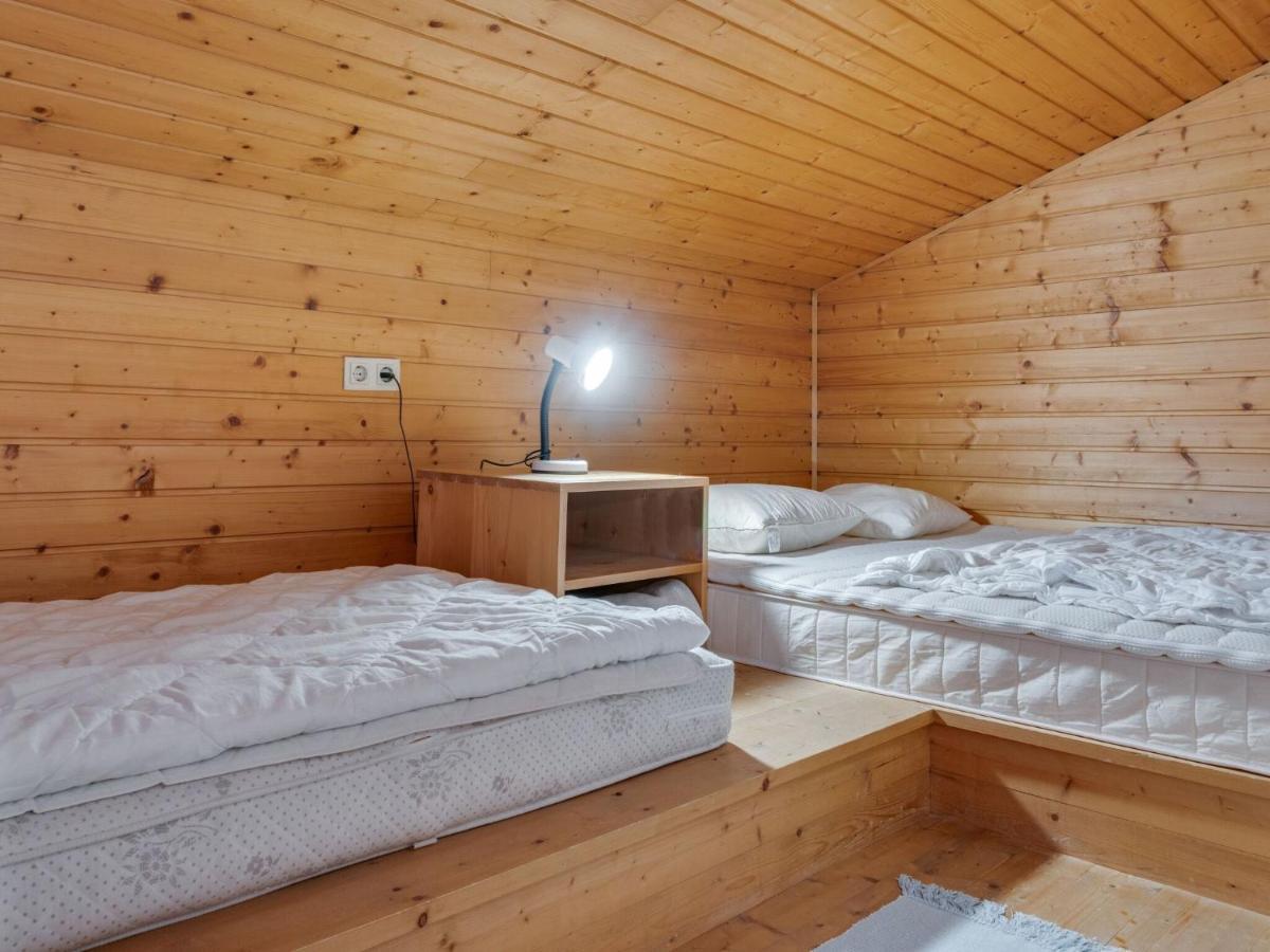 Spacious Chalet In Maishofen Near Forest Luaran gambar